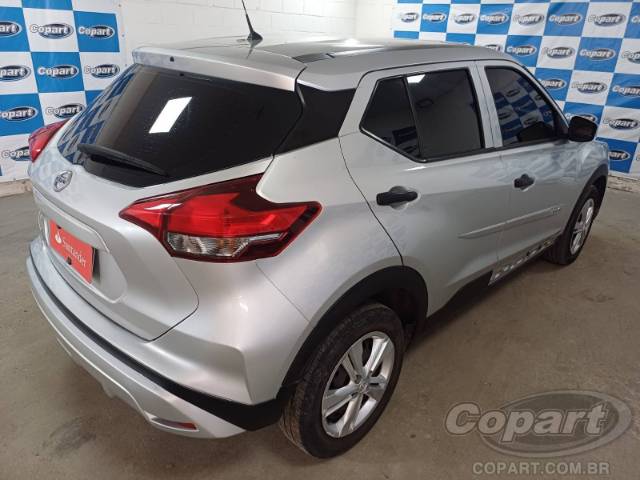 2022 NISSAN KICKS 
