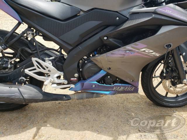 2025 YAMAHA YZF R15 