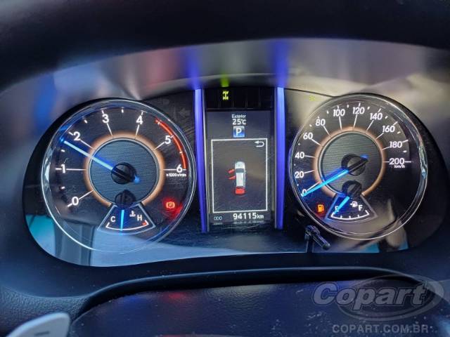 2017 TOYOTA HILUX SW4 