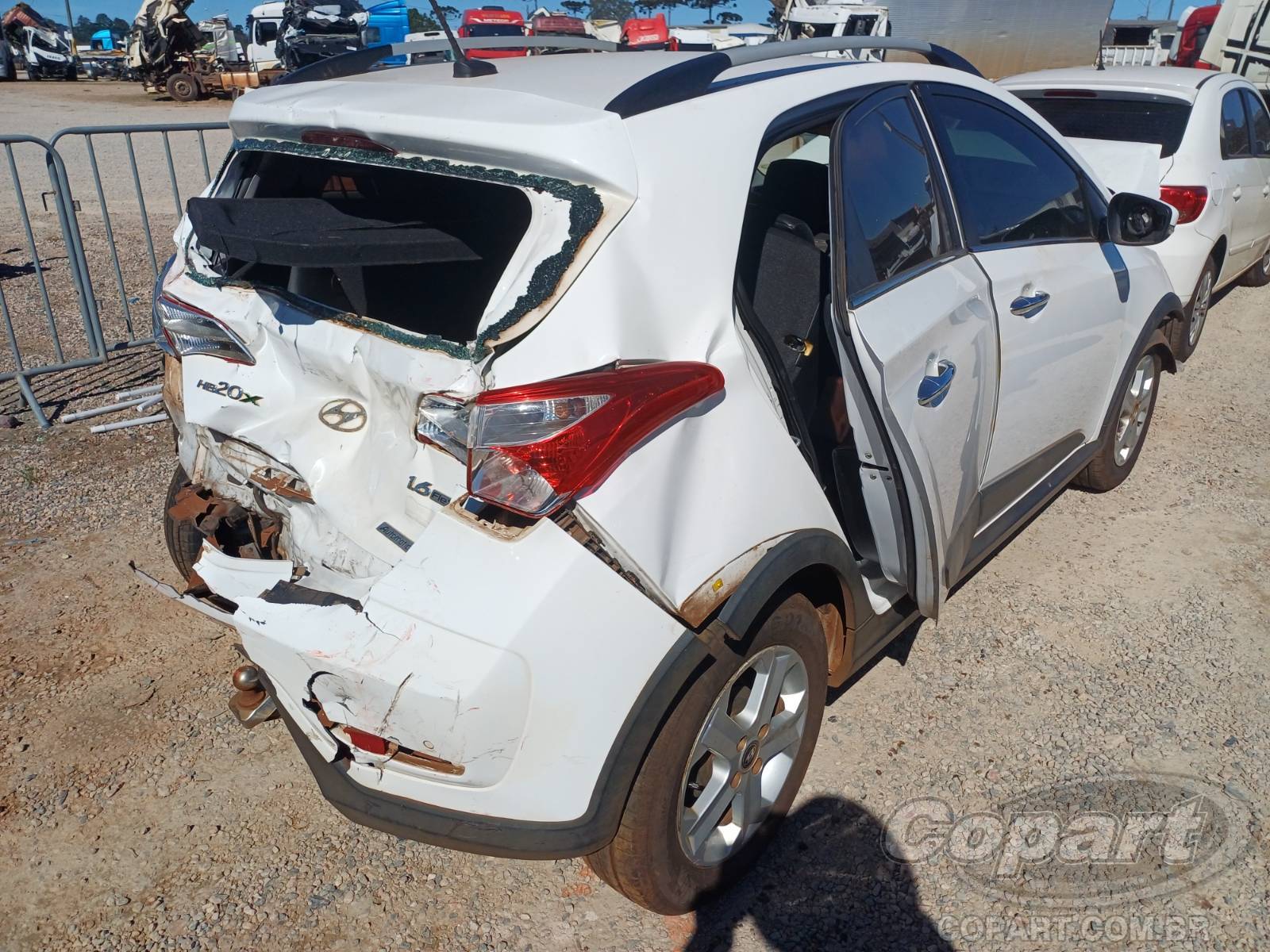 Foto 4: 2015 HYUNDAI HB20