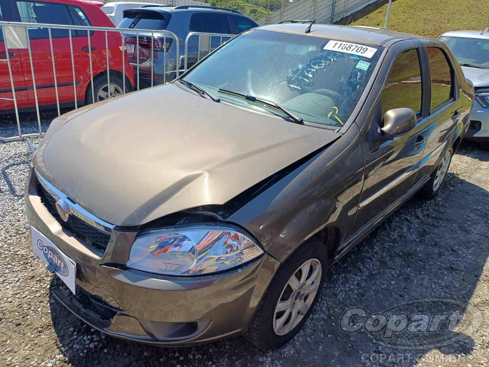 Foto 2: 2015 FIAT SIENA