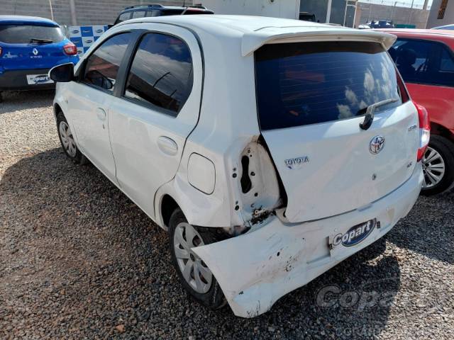 2016 TOYOTA ETIOS 