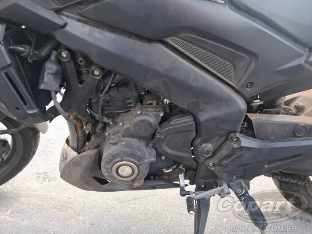 2025 BAJAJ DOMINAR 