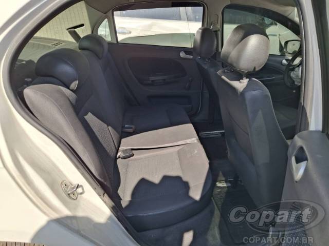 2016 VOLKSWAGEN VOYAGE 