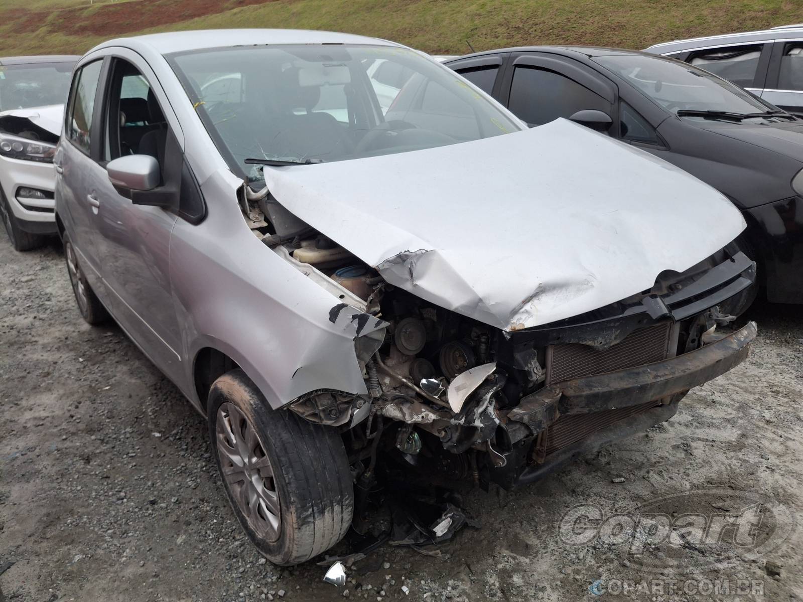 Veículo VW - VolksWagen Fox 2013 VOLKSWAGEN FOX 1.0 TOTAL FLEX 2013 em leilão