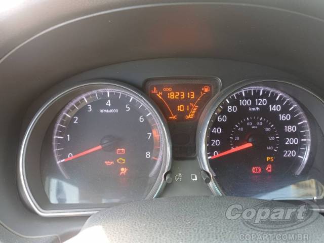 2014 NISSAN VERSA 