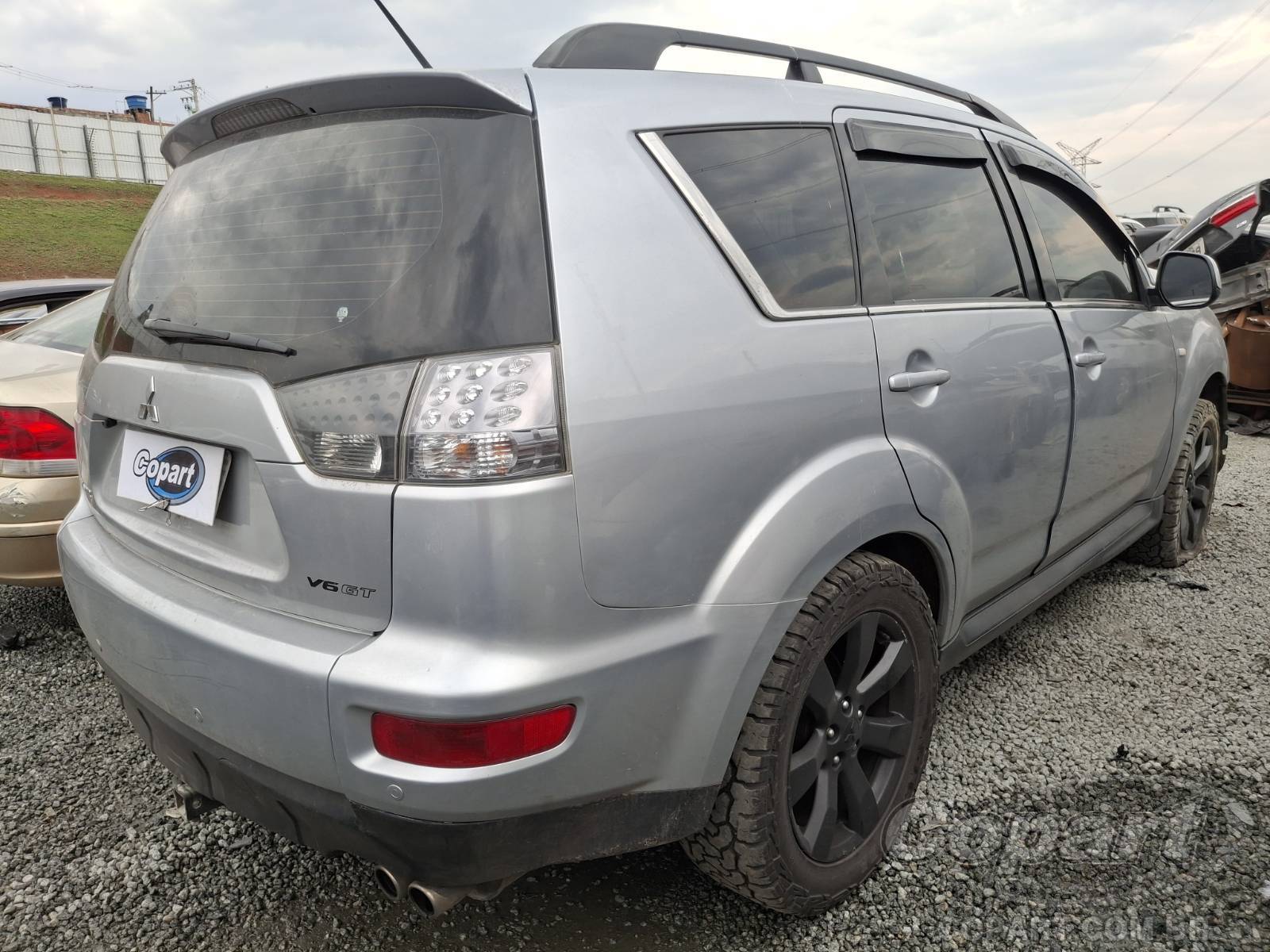Foto 4: 2012 MITSUBISHI OUTLANDER