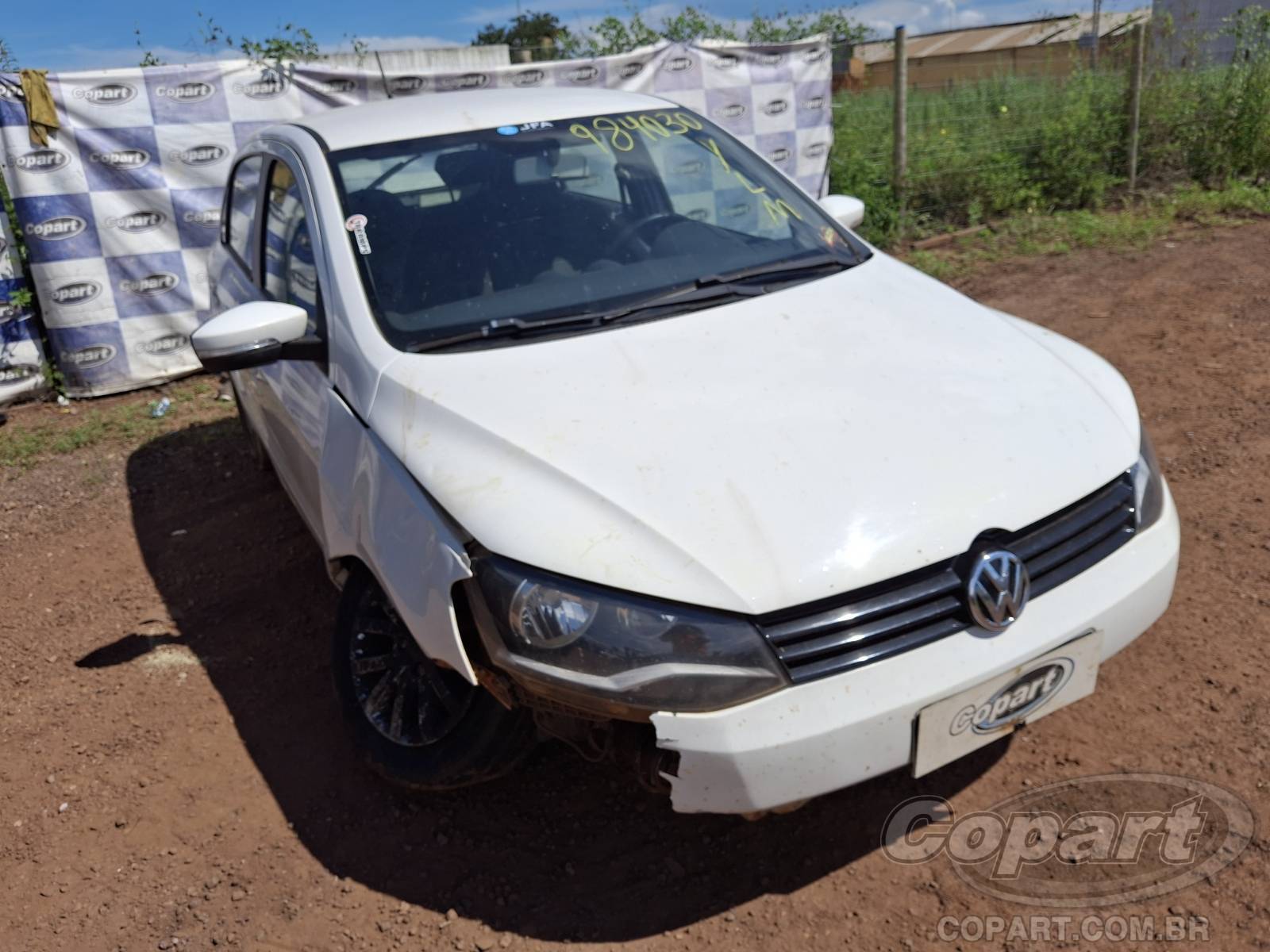 Volkswagen Gol City Novo 1.0 Total Flex 2014 Colisão Média Monta