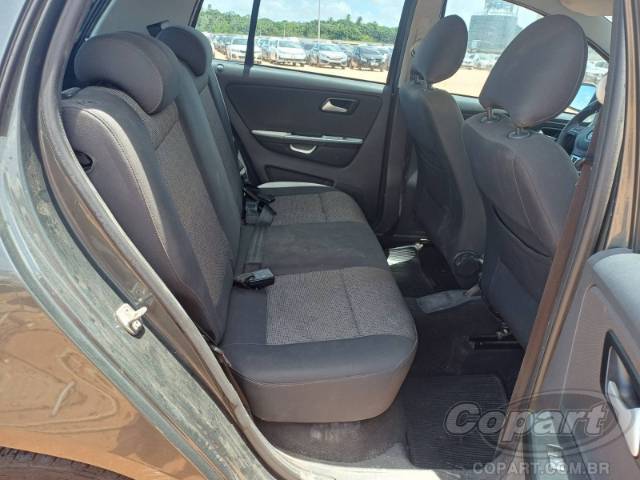 2014 VOLKSWAGEN FOX 