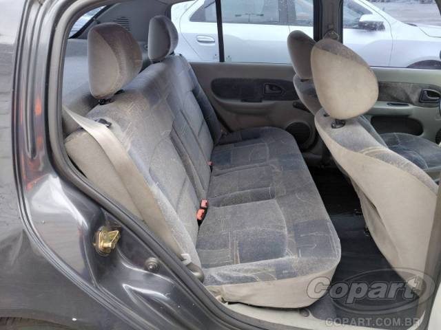 2006 RENAULT CLIO SEDAN 