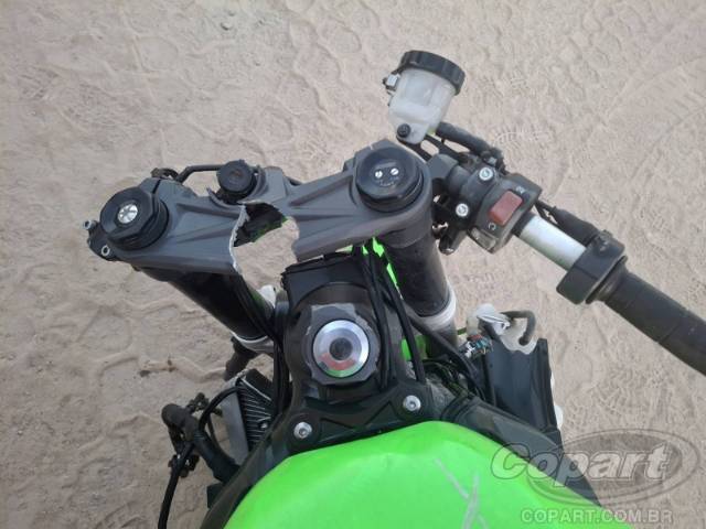 2025 KAWASAKI NINJA ZX-6R 