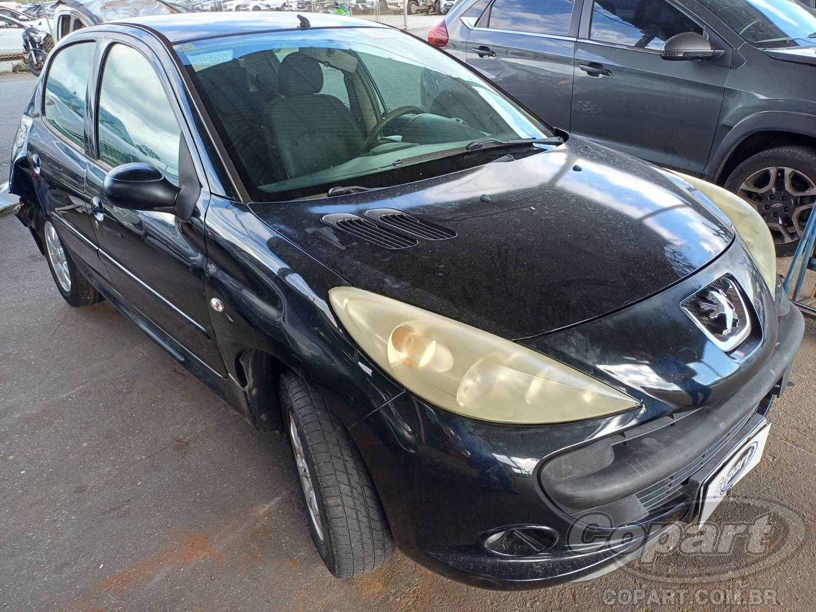 Peugeot 207 XR Sport 1.4 2010 Colisão Traseira