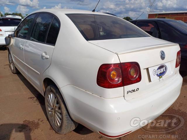 2013 VOLKSWAGEN POLO SEDAN 