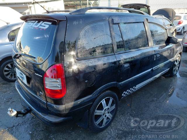 2011 CHEVROLET ZAFIRA 
