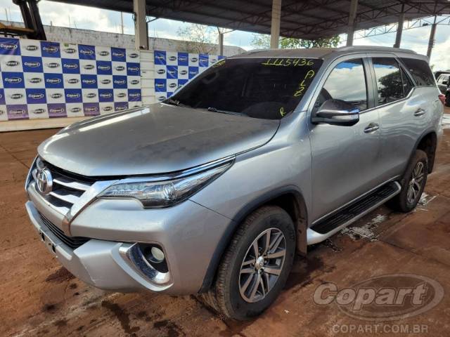 2016 TOYOTA HILUX SW4 