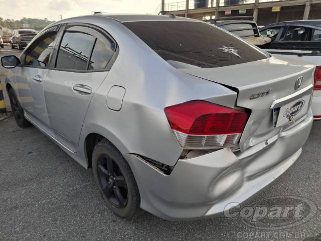 2011 HONDA CITY 