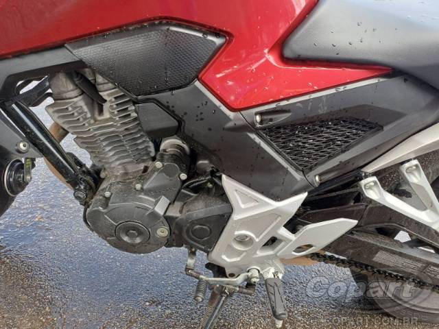 2025 HONDA CB 300F 