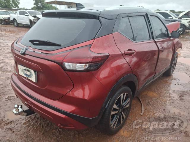 2024 NISSAN KICKS 