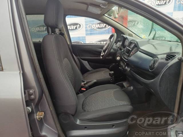 2021 FIAT UNO 