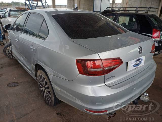 2016 VOLKSWAGEN JETTA 