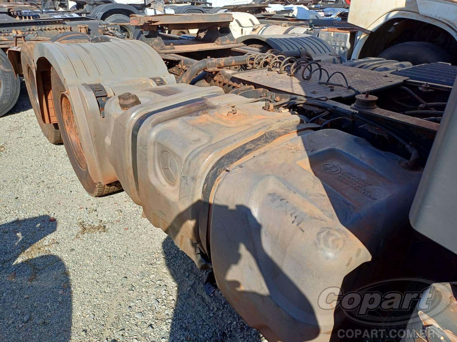 2011 MERCEDES BENZ AXOR — foto 6 de 10