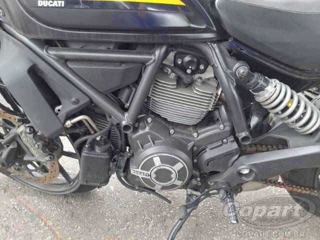 2016 DUCATI SCRAMBLER 