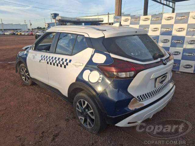 2024 NISSAN KICKS 
