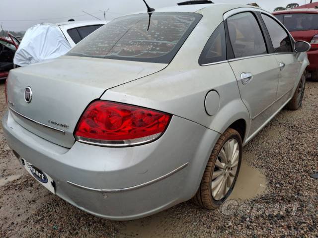 2010 FIAT LINEA 