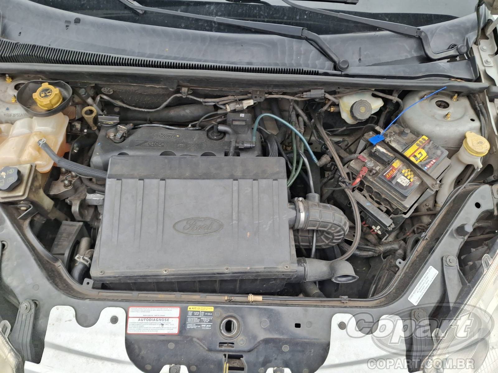 Foto 7 de 12: 2010 FORD FIESTA