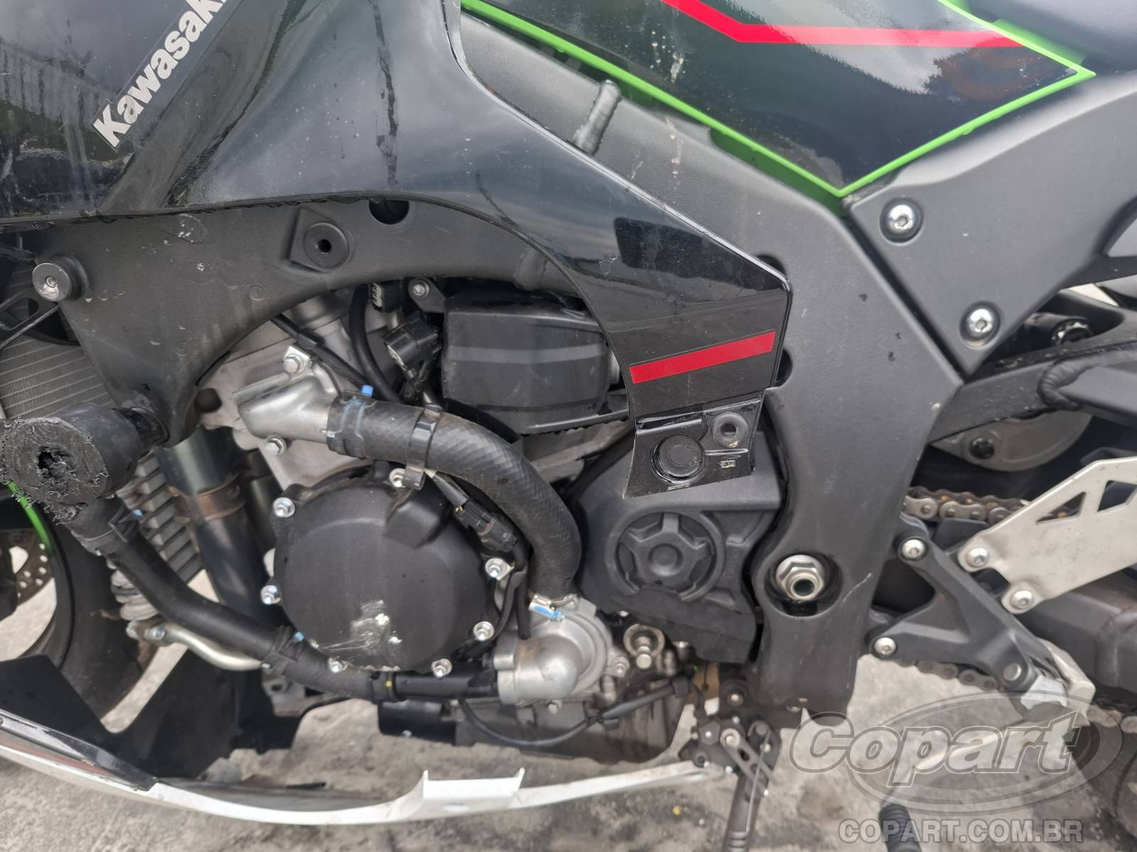 Foto 6 de 10: 2022 KAWASAKI NINJA ZX-10R