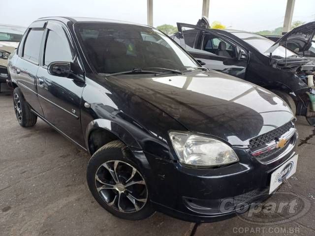 2011 CHEVROLET CLASSIC 