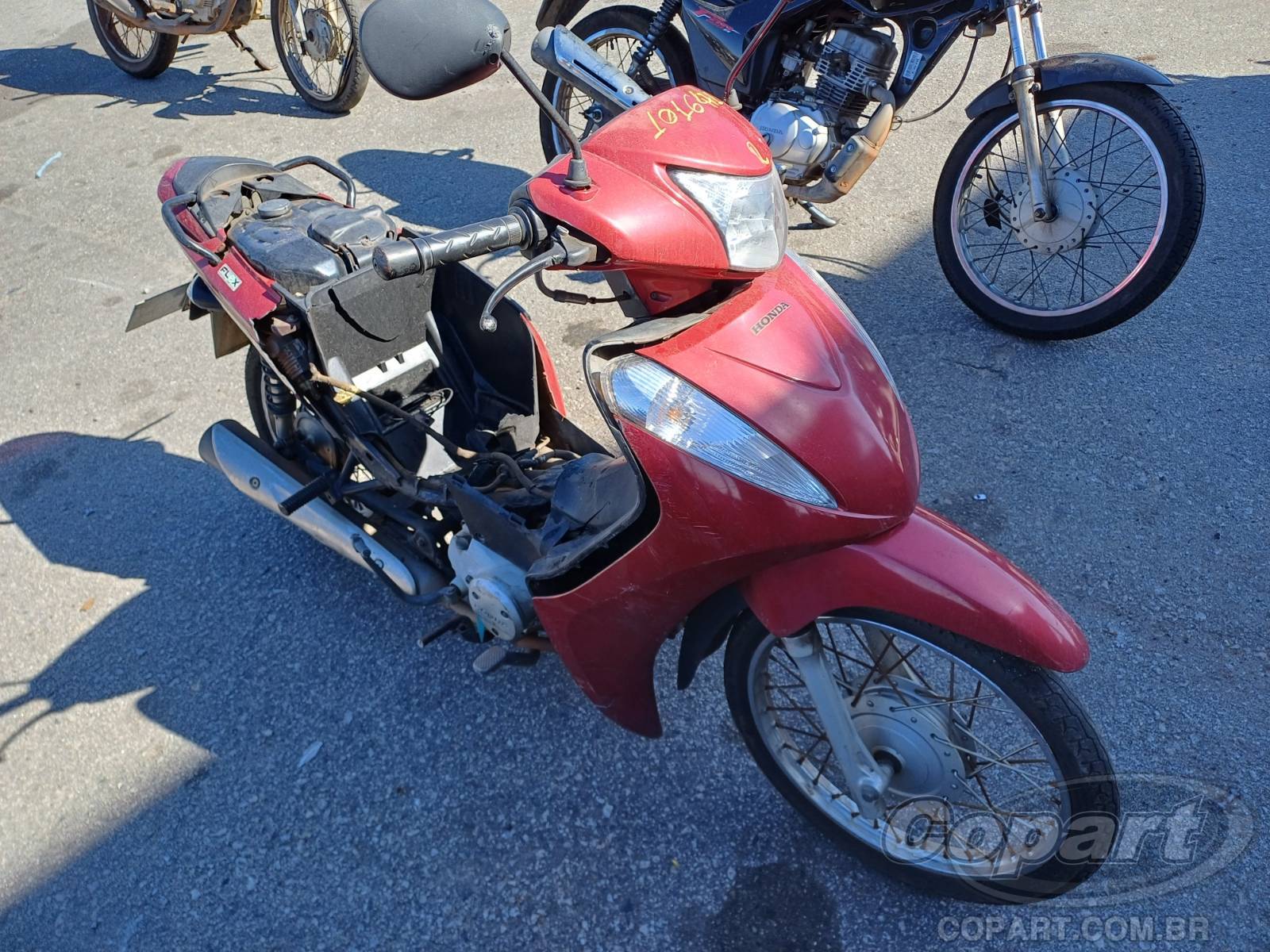 Veículo HONDA Biz 2012 HONDA BIZ 125 ES Mix FLEXIVEL ALCOOL/GASOLINA 2013 em leilão