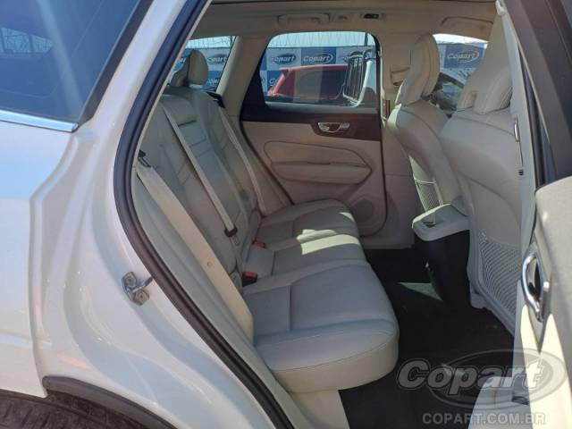 2019 VOLVO XC60 