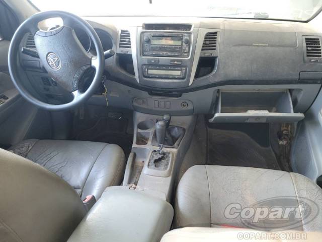 2011 TOYOTA HILUX CD 