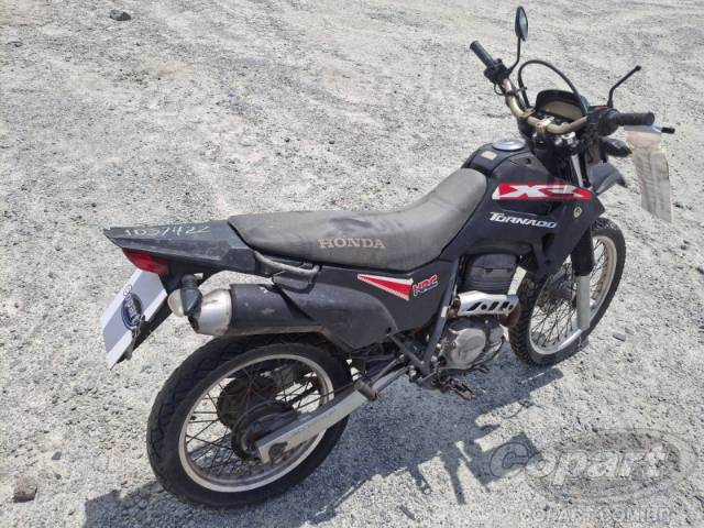 2004 HONDA XR 250 