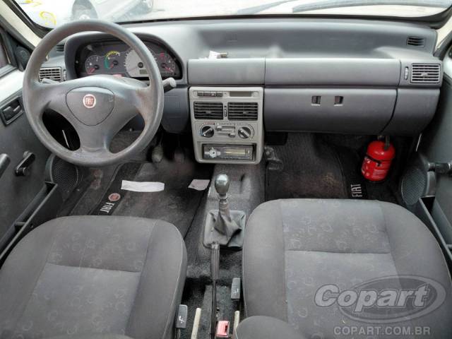 2013 FIAT UNO 