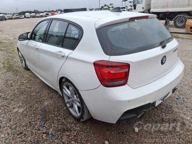 2015 BMW SERIE 1 