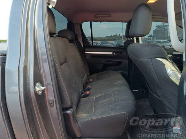 2025 TOYOTA HILUX CD 