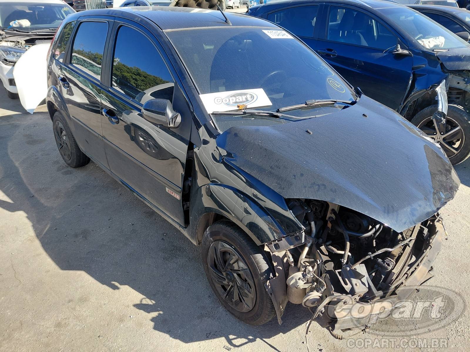 Ford Fiesta 2013 em leilão — SP