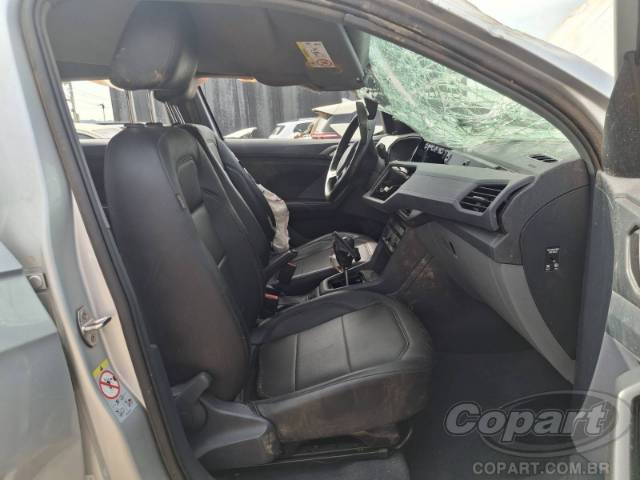 2022 VOLKSWAGEN T-CROSS 