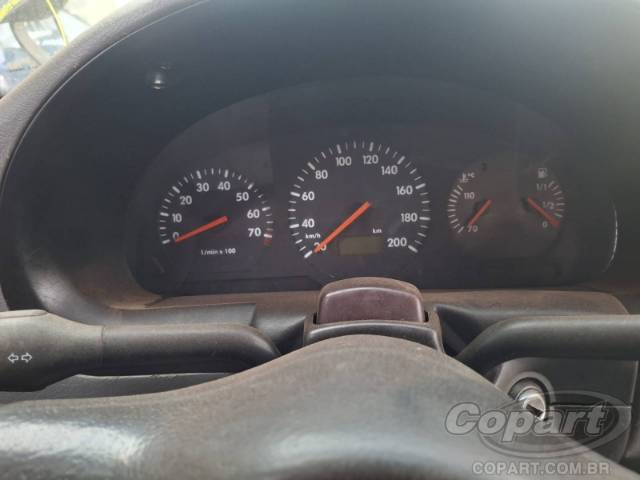 2001 VOLKSWAGEN GOL 