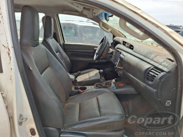 2023 TOYOTA HILUX CD 