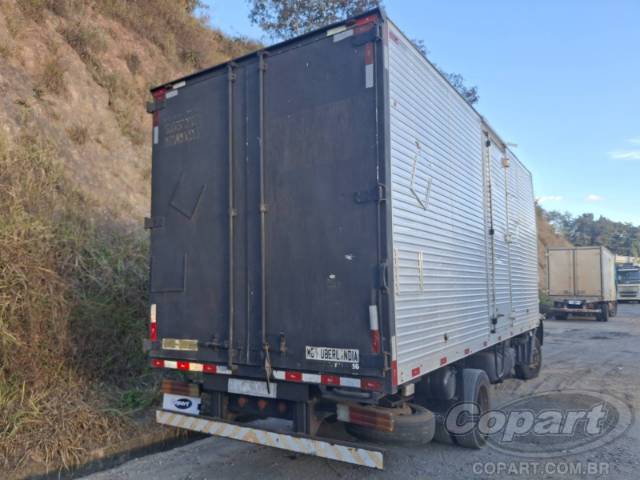 2004 MERCEDES BENZ ACCELO 
