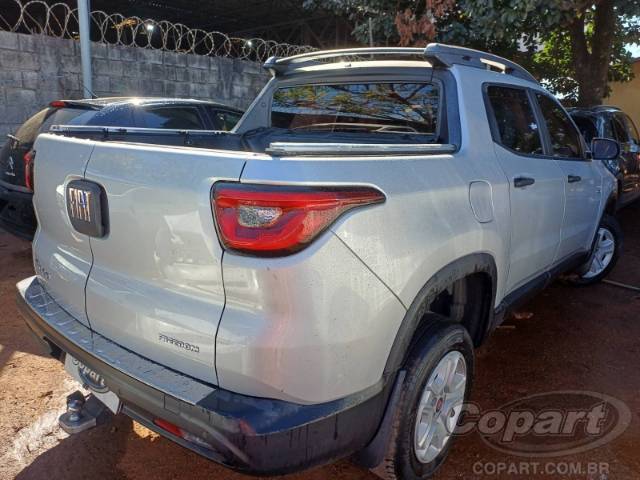 2017 FIAT TORO 