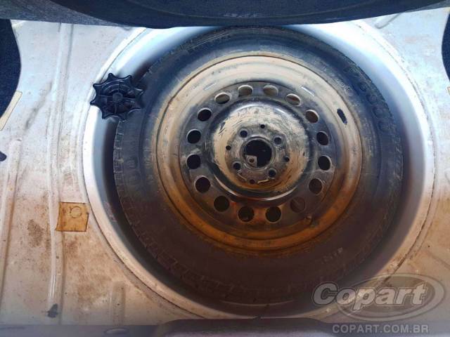 2010 VOLKSWAGEN GOL 