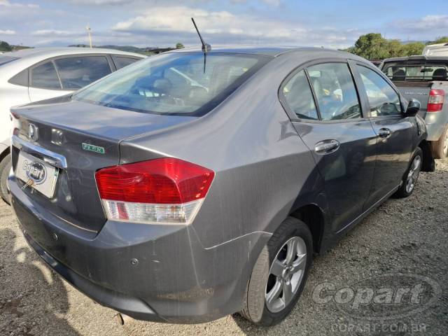 2011 HONDA CITY 