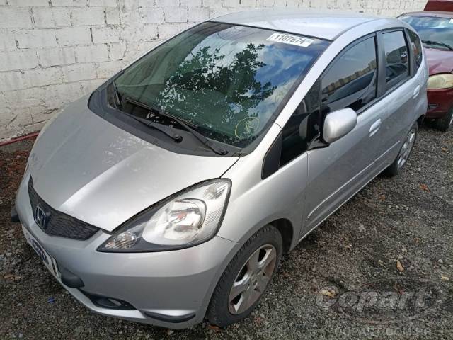 2010 HONDA FIT 