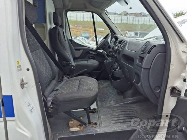 2015 RENAULT MASTER FURGAO 