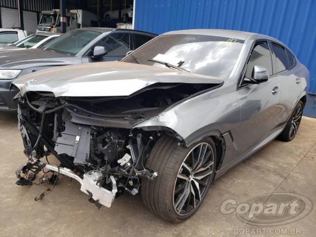 2026 BMW X6 