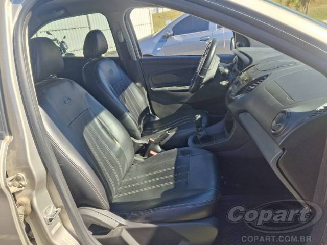 2015 FORD KA SEDAN 